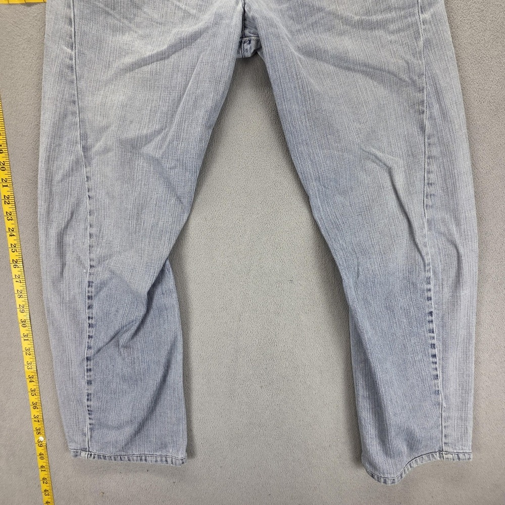 Vintage Levis Engineered Jeans Womens Blue Twisted Button Fly Fits 26x29 - Picture 8 of 16
